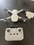 Kompakt, smart drönare DJI Mini 2 Fly More kombo