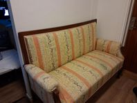 Antik bäddsoffa 