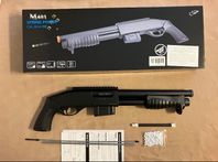 M401 Spring Power airsoftgevär.