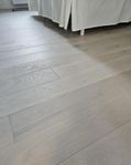 Parkettgolv NQD - vitmattlackad 