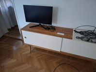 skärm 27 tum samsung
