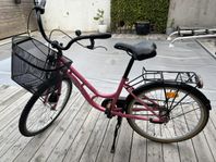 Cykel rosa Biltema 24 tum, mycket fin!