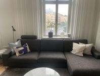 Mörkgrå soffa i jättefint skick!