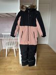 Keb overall från Lindberg i färgen Blush säljes (strl 150