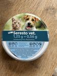 Fästinghalsband seresto vet för katt och liten hund