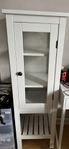 Hemnes glasskåp