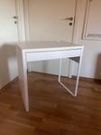 skrivbord