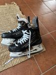 Skridskor Bauer Supreme M40 strl 7