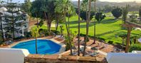 Mijas Golf med takterass, panoramautsikt över pool och golf