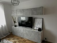 Jättefin uppsättning TV-möbler från IKEA Bestå & Kallvi