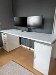 Skrivbord från IKEA