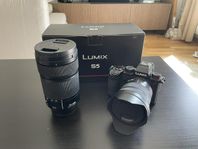 Panasonic Lumix S5 + 20-60 mm f/3.5-5.6 + Lumix S 70-300