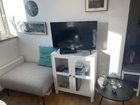 tv bänk hurts glasskåp