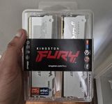 Kingston fury beast rgb 32GB CL30 DDR5 