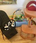 Barnkit:Stol, baby-sitter, lekmatta m båge.