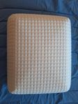 Ergonomic pillow