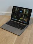 MacBook Pro 2020 13" 16GB RAM 512GB minne i mkt bra skick