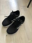 Adidas cloud form