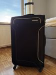 Svart resväska - 158cm (den högst tillåtna storleken!)