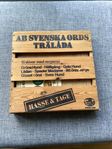 Vinylskivor svenska ords trälåda.