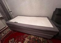 Säng 90x200