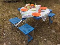 Smidigt ihopfällbart campingbord