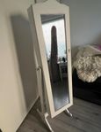 smyckeskåp