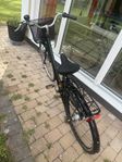 Damcykel 28’ Monark Karin