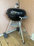 Grill (Weber) bortskänkes 