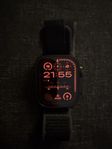 Apple Watch Ultra 2 49 mm Titanium Trail Loop