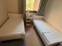 SLÄKT utdragbara sängar