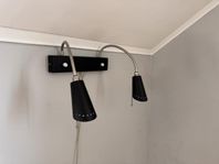 Vägglampa Cottex svart
