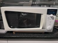 Whirlpool  Micro med Grill Auto Defroster.Auto Crisp