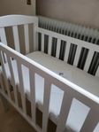 Bedside crib