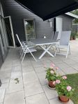Bord och 6 positionsstolar 