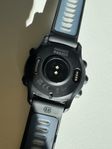 Garmin Forerunner 955 Solar Black med nytt band.
