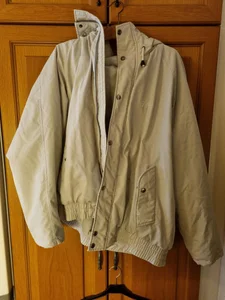 Etirel Anorak. 