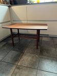 Soffbord i teak