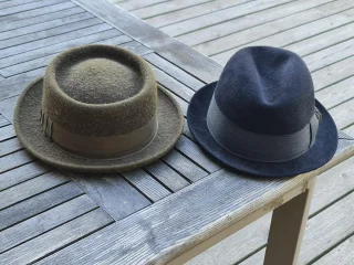 Två fina hattar