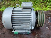 Elmotor 380/660V (2,2KW , 3HP) 1400v