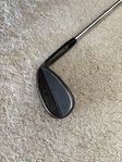 titleist sm8 56 grader (jet black)