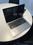 MacBook Pro 13” (2019)