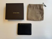 Bottega Veneta herrplånbok – flätat skinn 