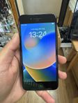 iPhone 8 64GB 100% batteri jätte bra skick