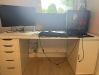Skrivbord / hurtsar