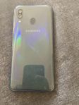 Samsung a40