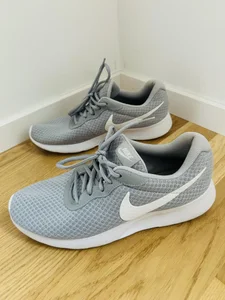 Nike skor 42
