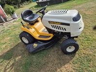 Åktraktor Cub Cadet med drag