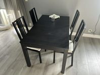 köksbord och 6 stolar