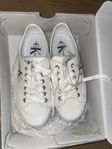 calvin klein sneakers storlek 37